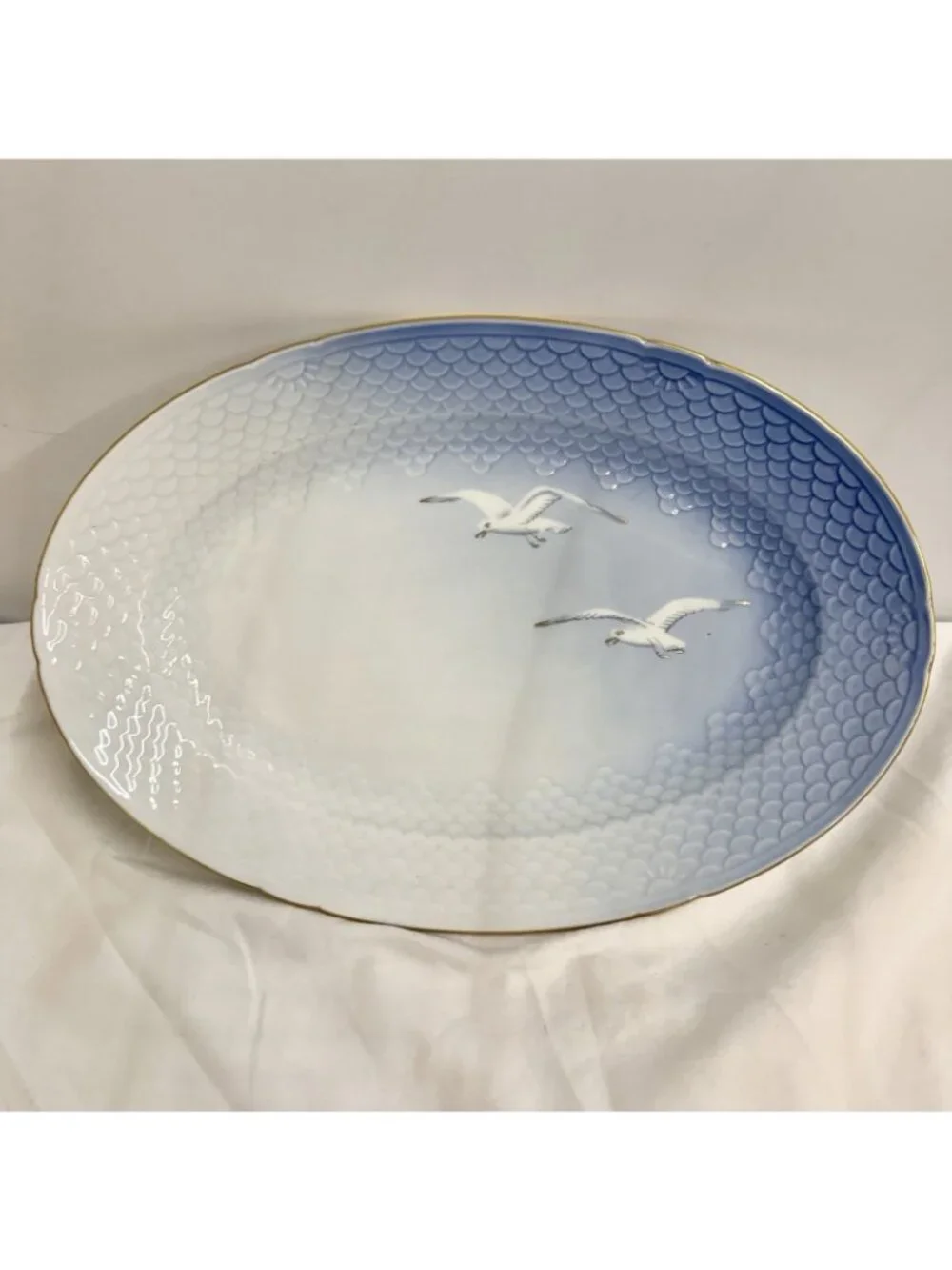 Bing & Grondahl B&G Seagull 16 Oval Serving Platter 13x9 Denmark Blue Gold Trim